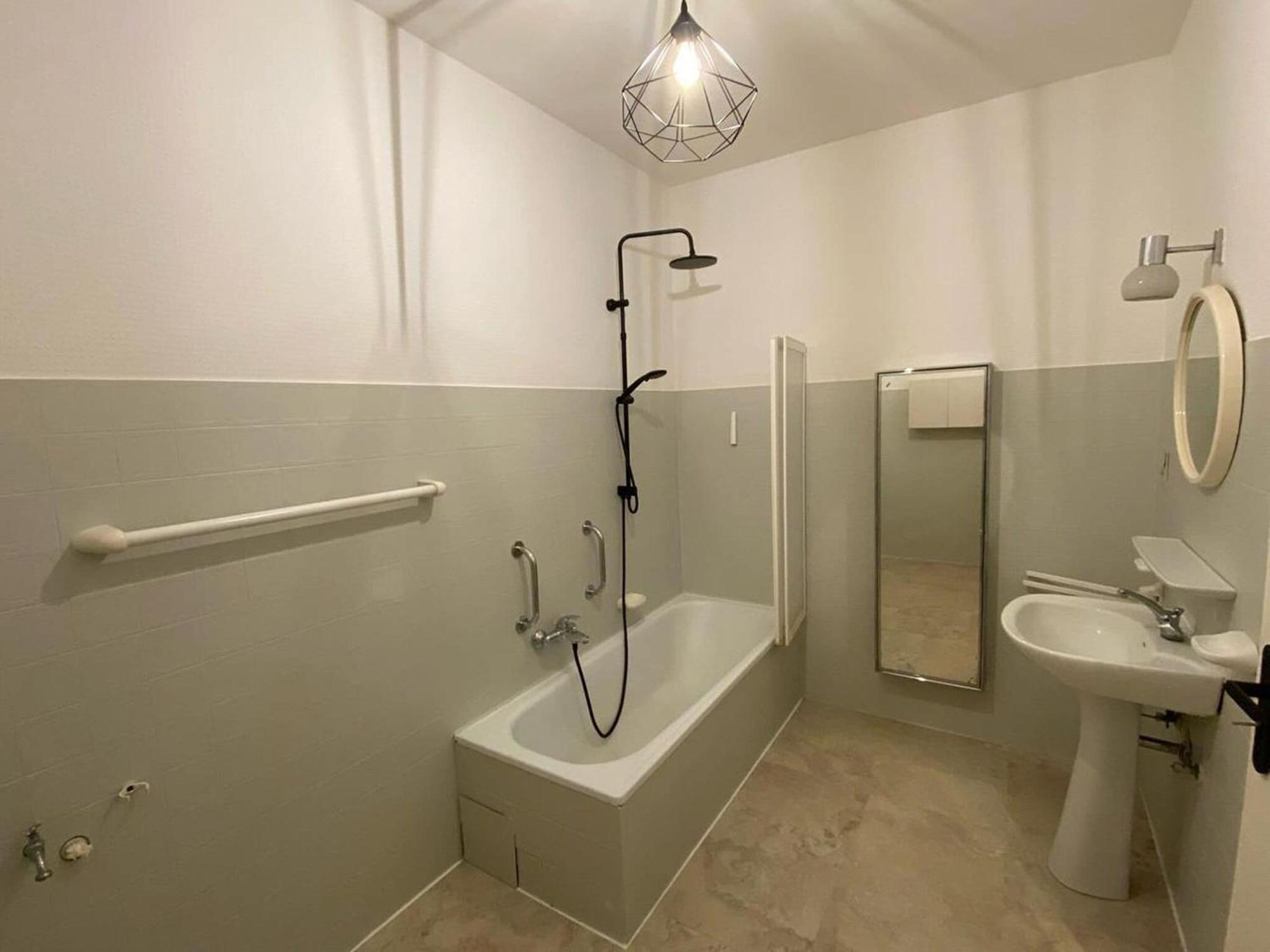 Spacious House In The Historic Center Of