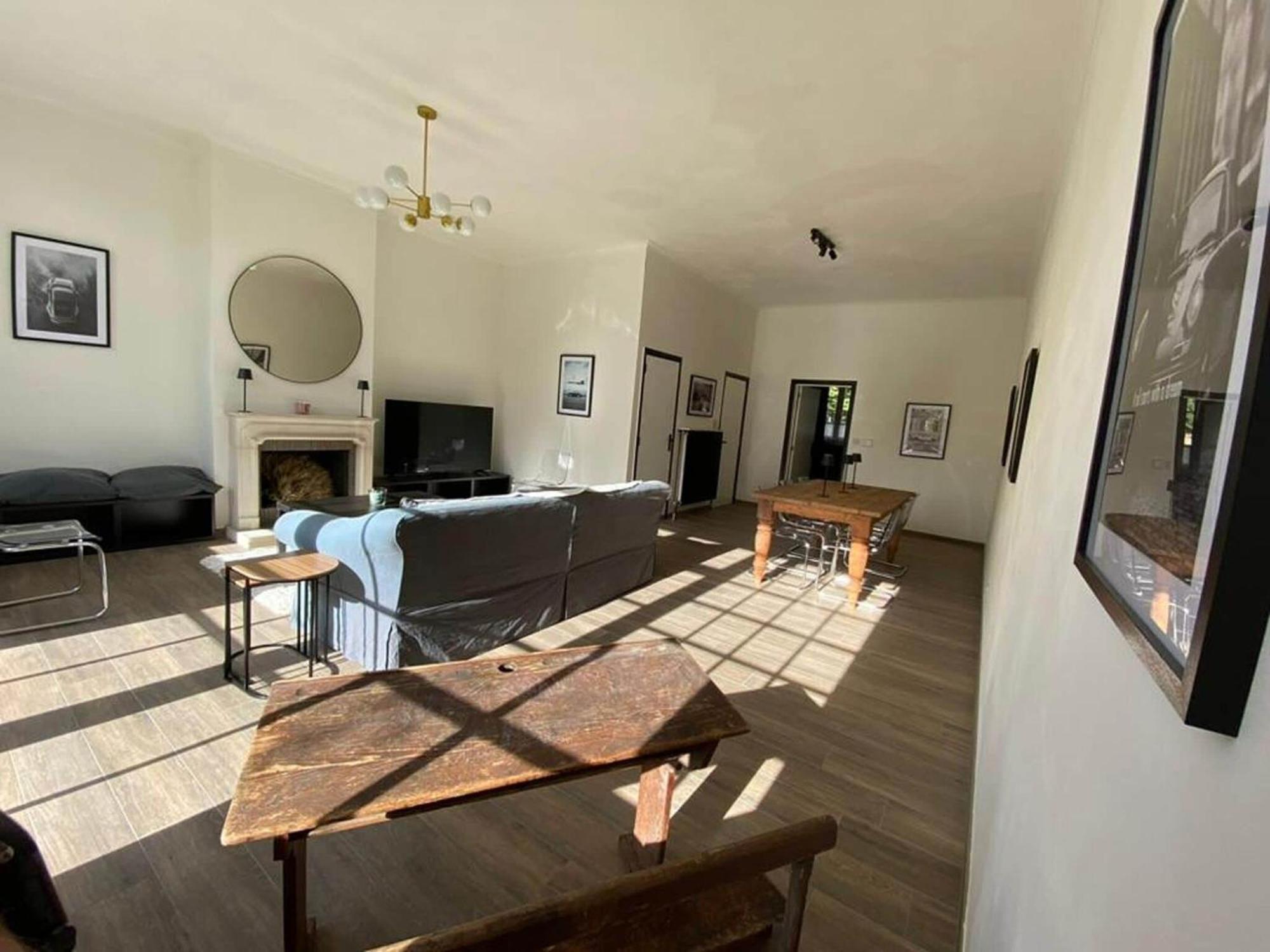 Spacious House In The Historic Center Of Hébergement de vacances *